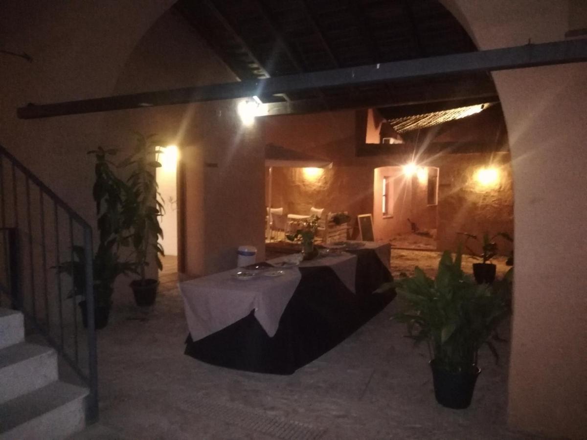 Albergue Turistico La Almazara Вильяфранка-де-лос-Баррос Экстерьер фото