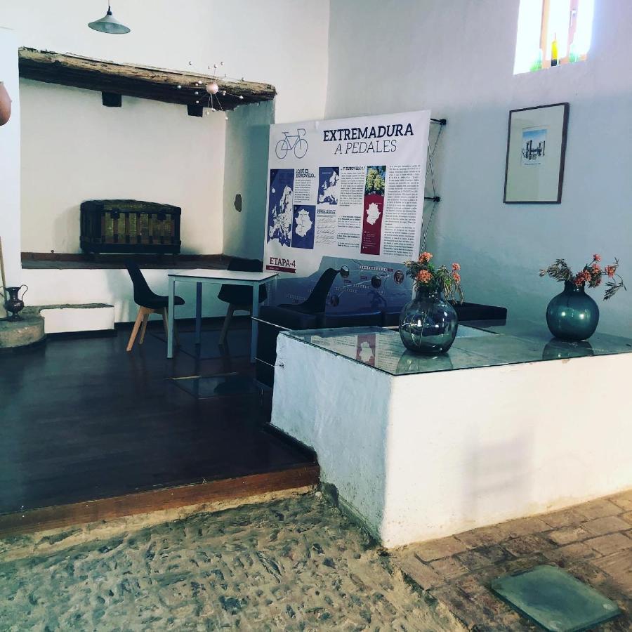 Albergue Turistico La Almazara Вильяфранка-де-лос-Баррос Экстерьер фото