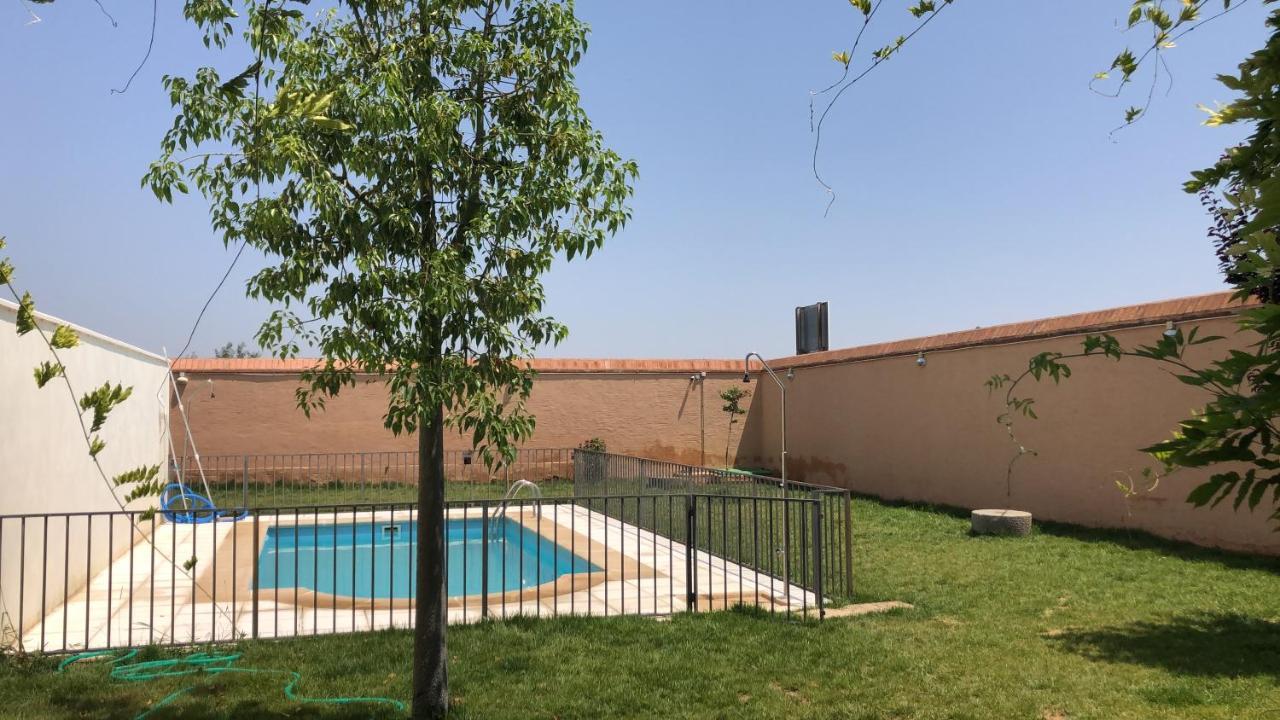 Albergue Turistico La Almazara Вильяфранка-де-лос-Баррос Экстерьер фото